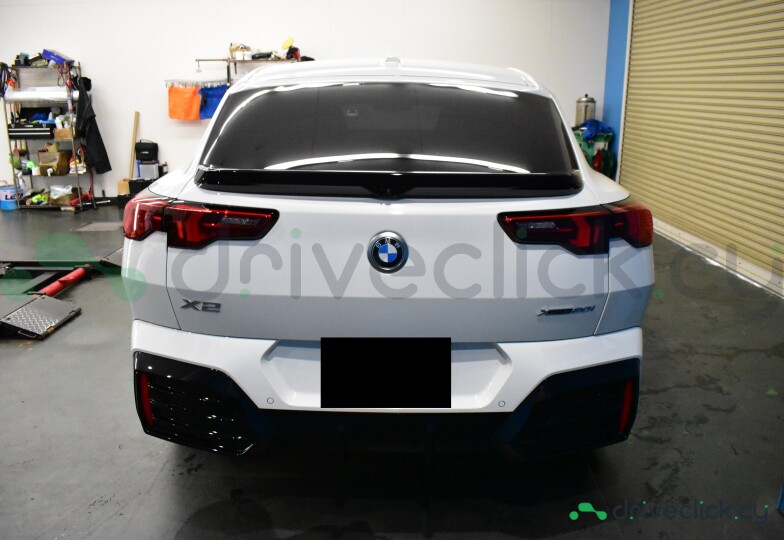 BMW X2 White