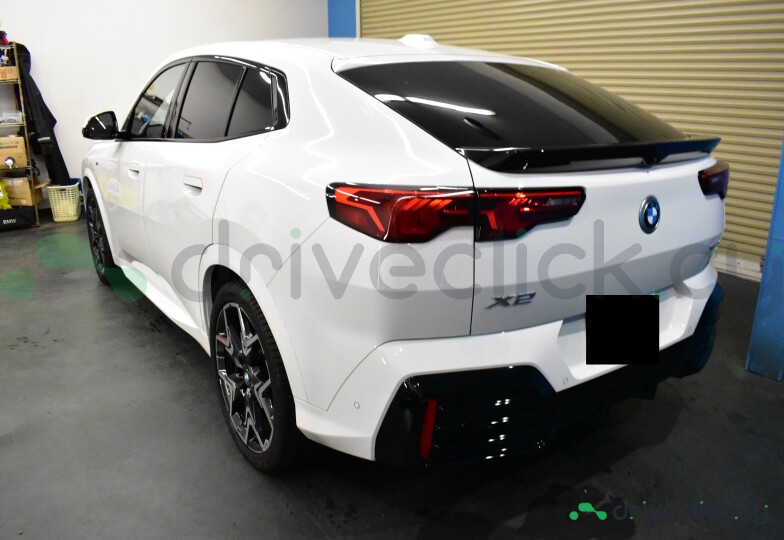 BMW X2 White