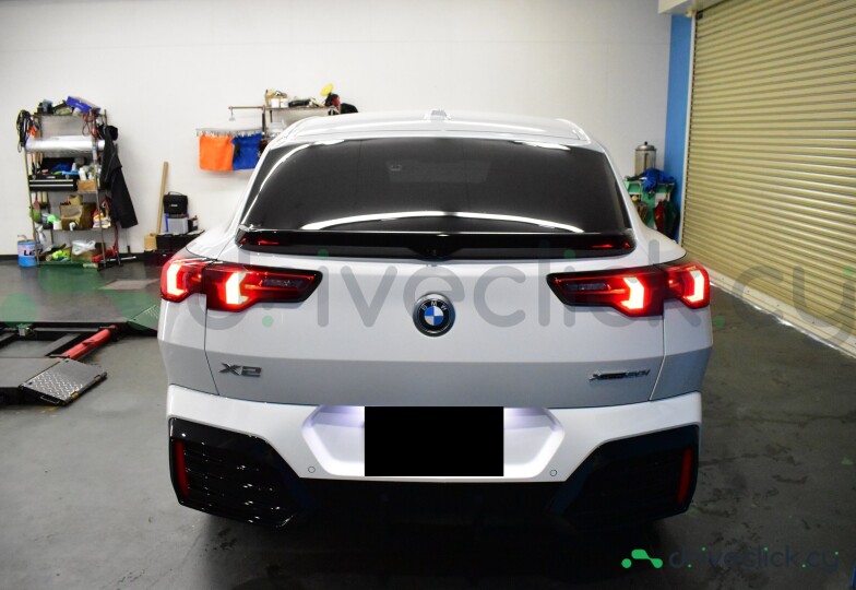BMW X2 White