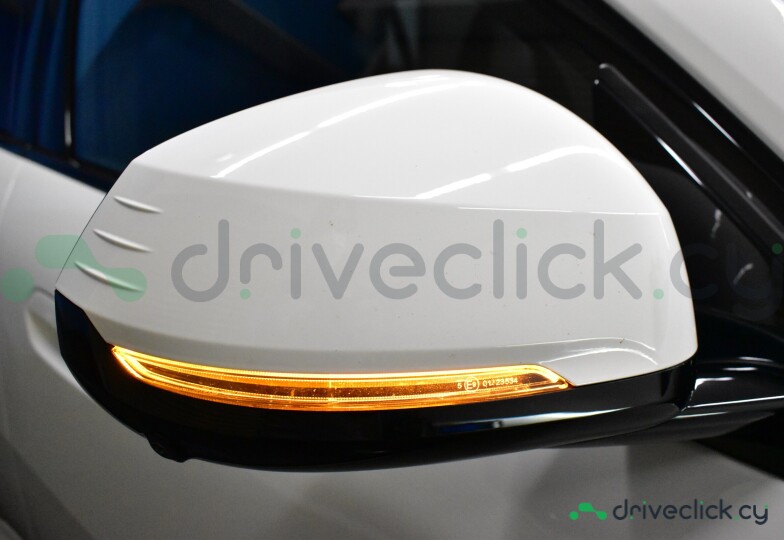 BMW X2 White
