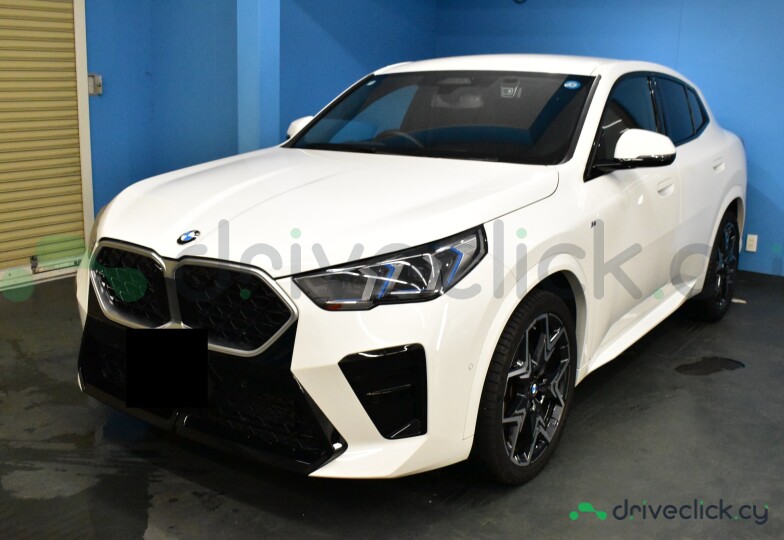 BMW X2 White