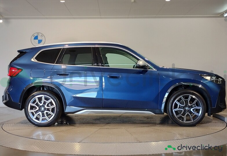 BMW X1 Blue