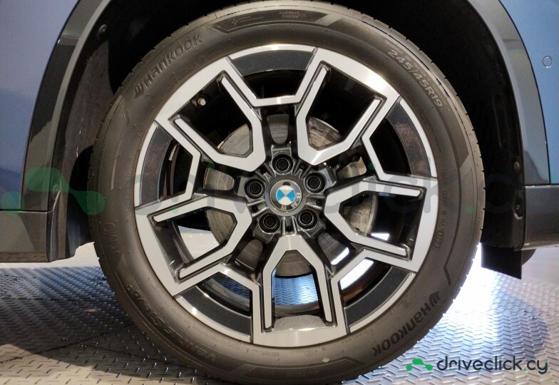 BMW X1 Blue