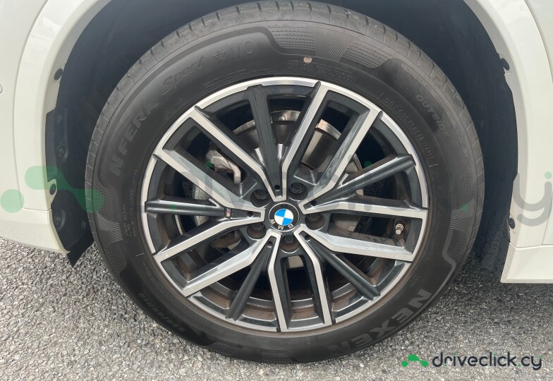 BMW X1 White