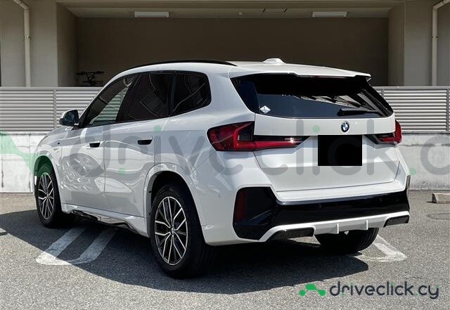 BMW X1 White
