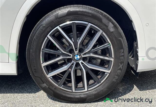 BMW X1 White