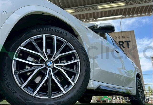 BMW X1 White