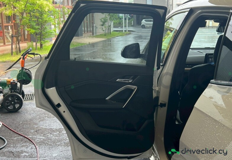 BMW X1 White
