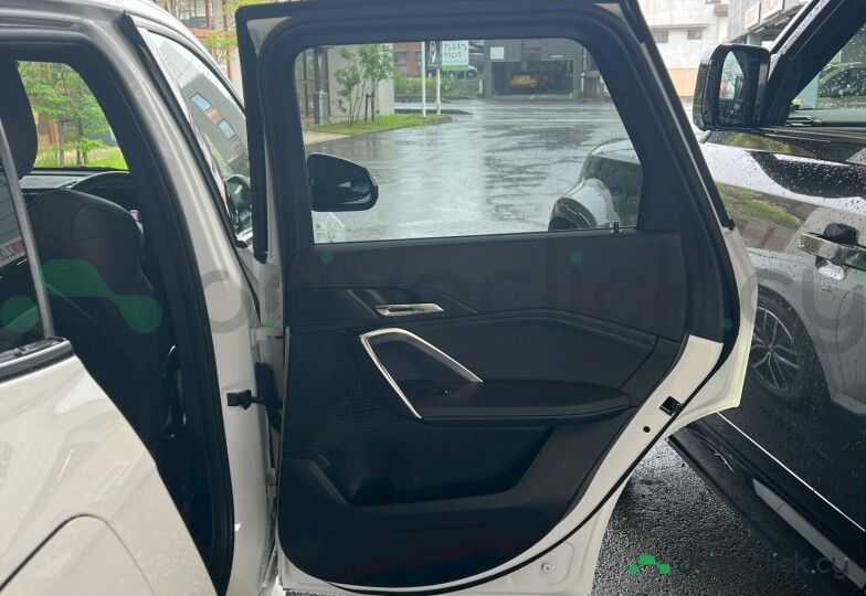 BMW X1 White