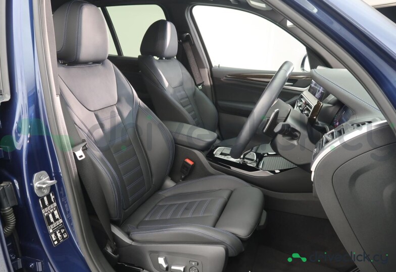 BMW X3 Blue