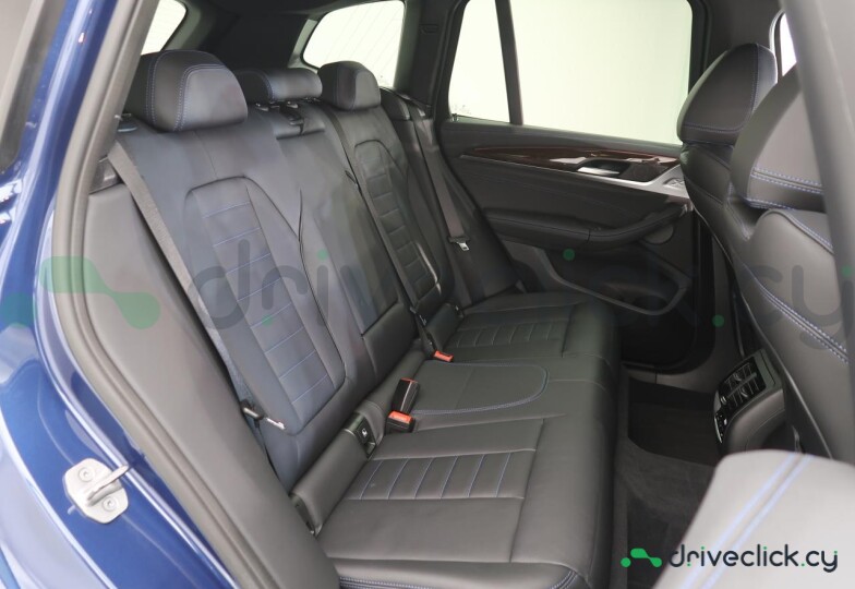 BMW X3 Blue