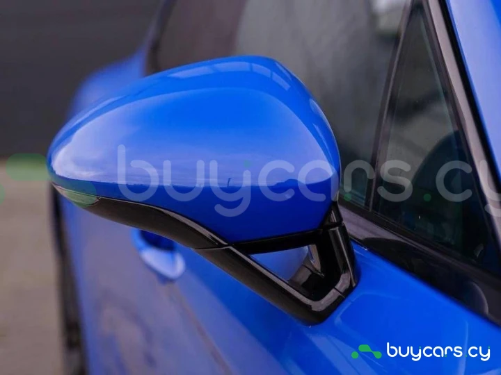 Porsche Panamera Синий