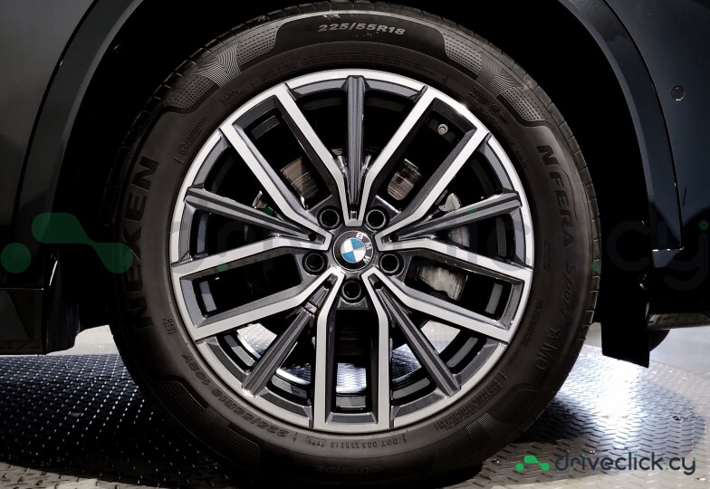 BMW X1 Black