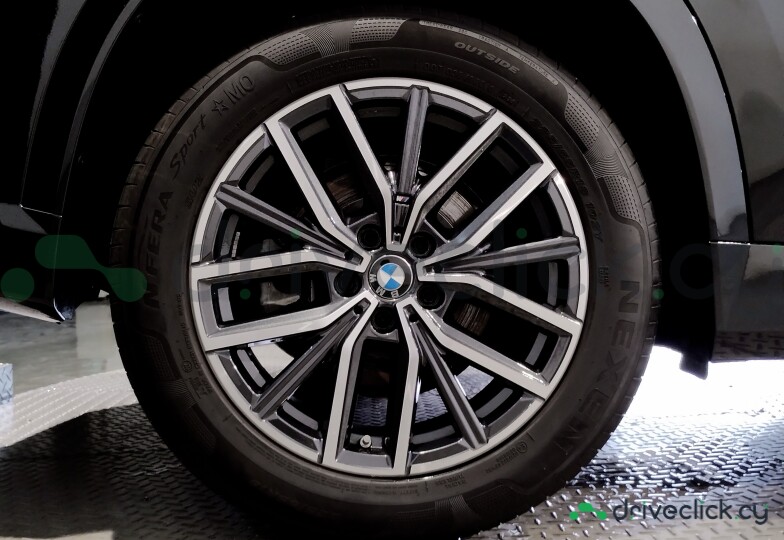 BMW X1 Black