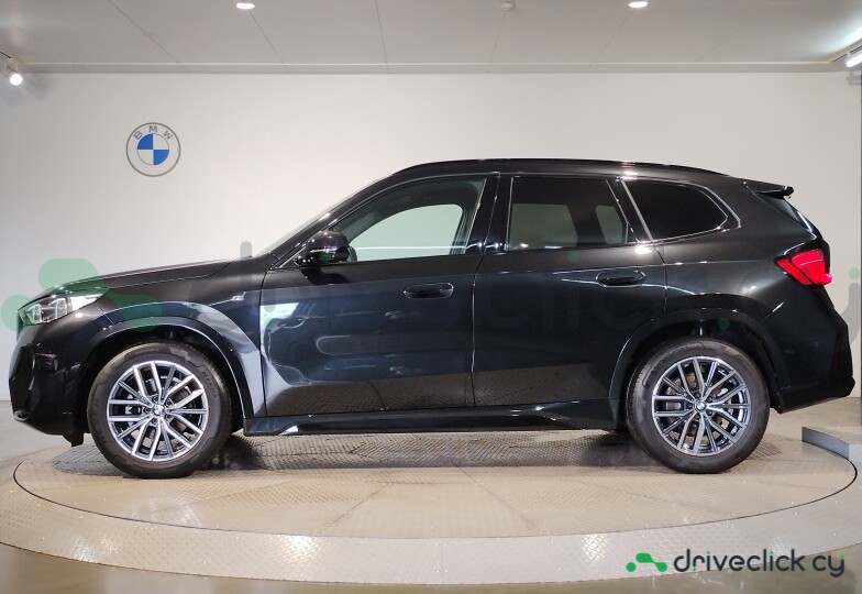 BMW X1 Black