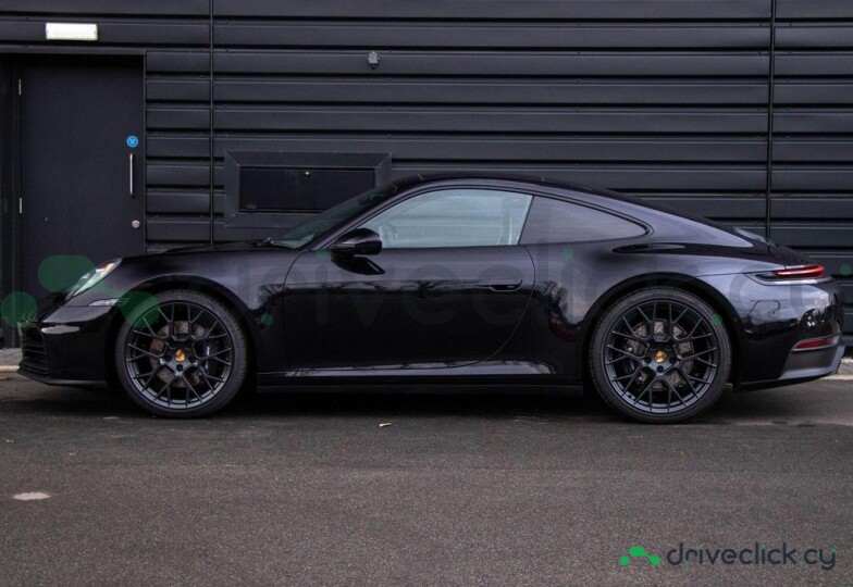 Porsche 911 Black