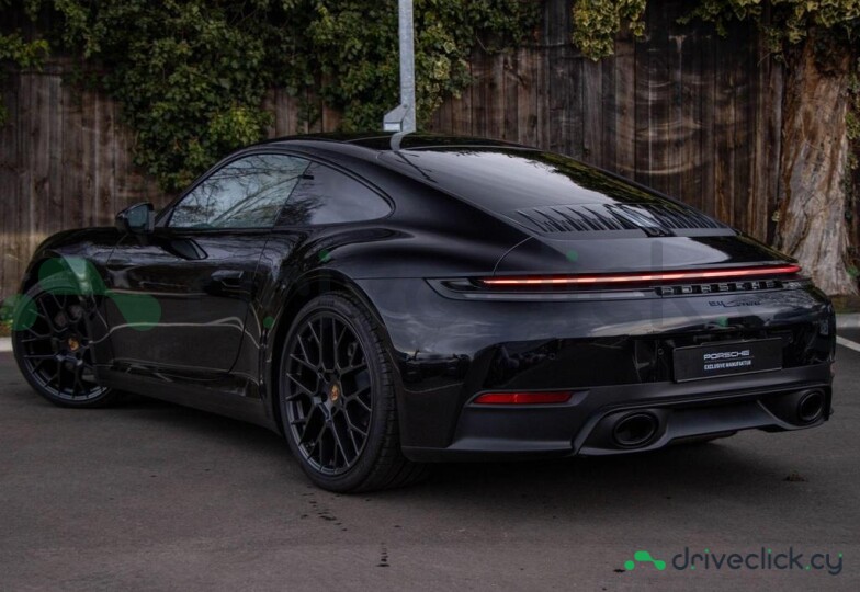 Porsche 911 Black