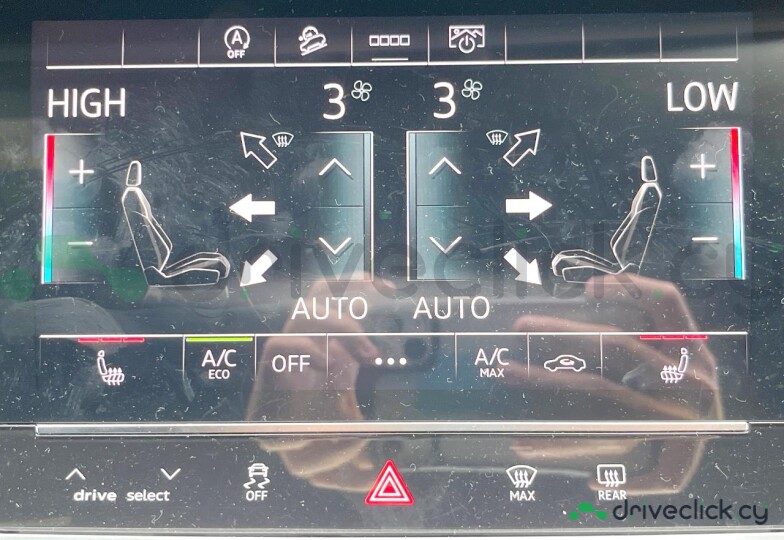 Audi Q7 White