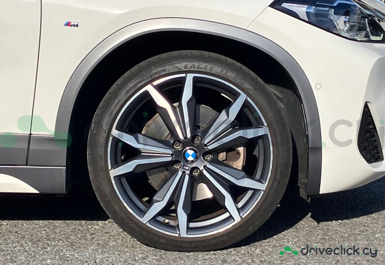 BMW X2 White