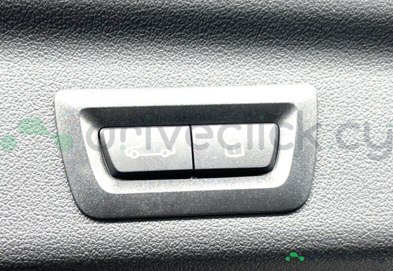 BMW X1 White