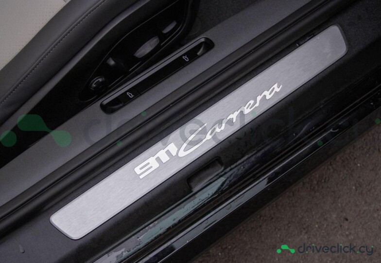 Porsche 911 Black