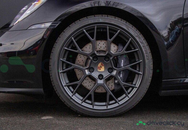 Porsche 911 Black