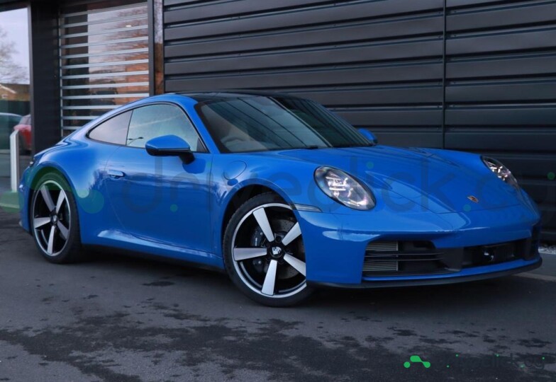 Porsche 911 Blue