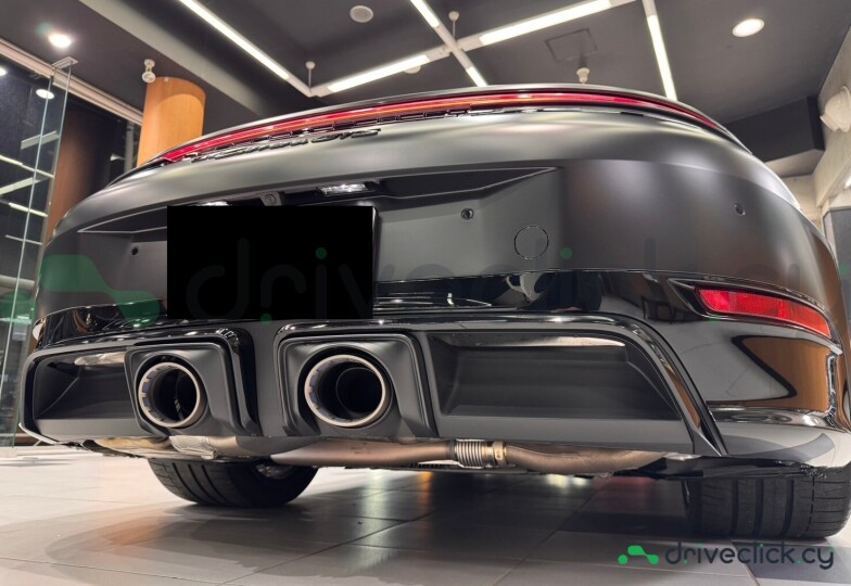 Porsche 911 Black