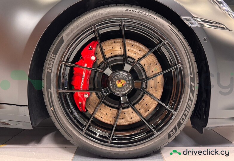 Porsche 911 Black