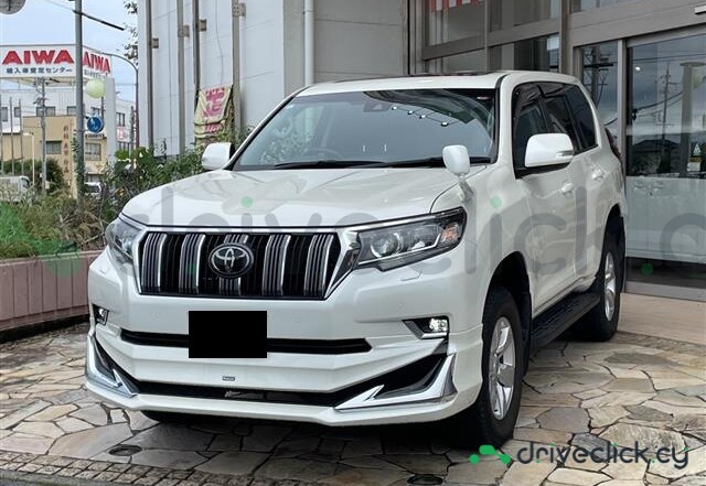 Toyota Land Cruiser Prado White