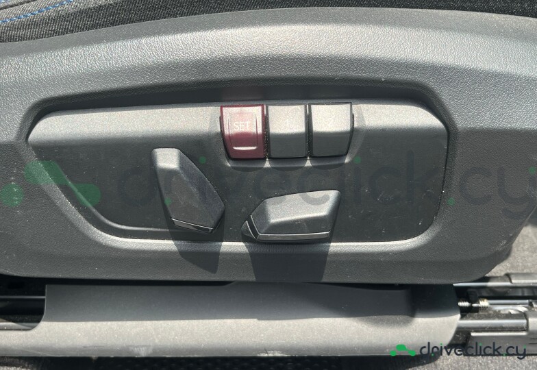 BMW X1 Green