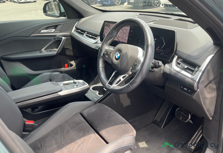 BMW X1 Green