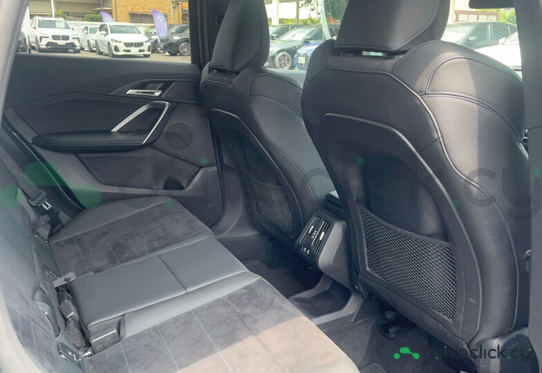 BMW X1 Green