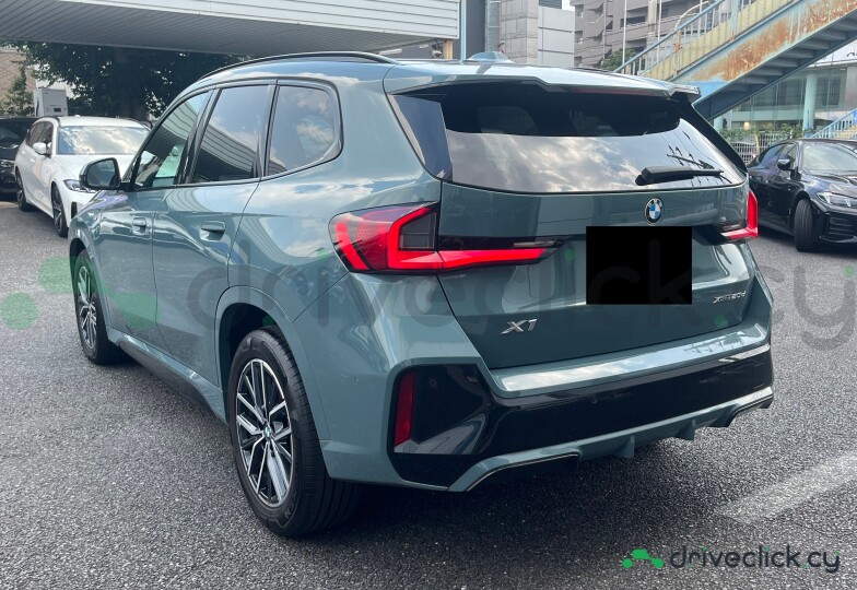 BMW X1 Green