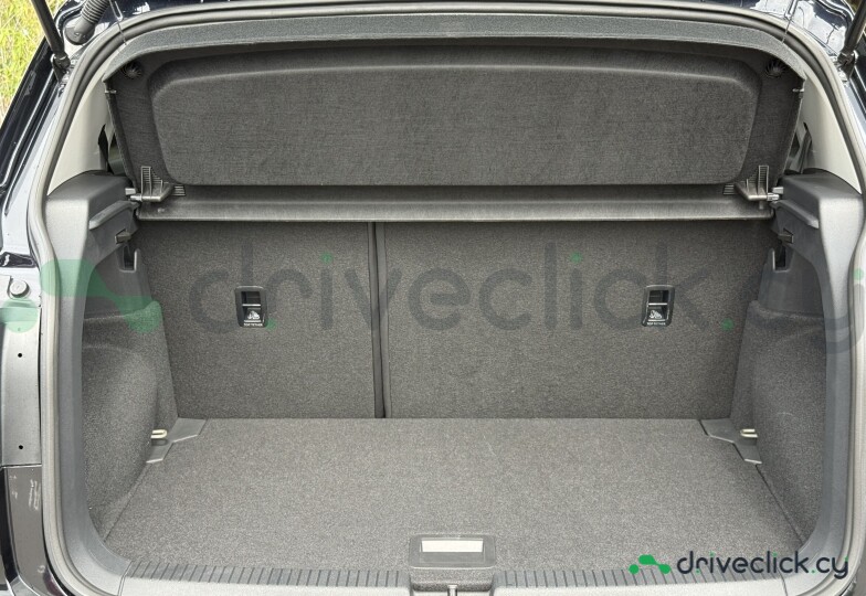 Volkswagen T-Cross Black