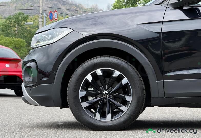 Volkswagen T-Cross Black