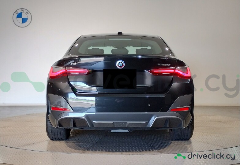 BMW i4 Black