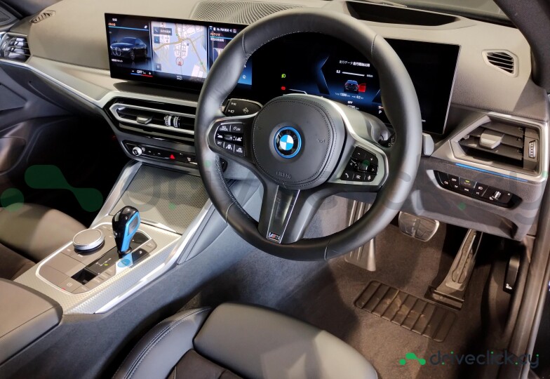 BMW i4 Black