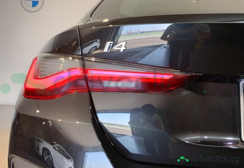 BMW i4 Black