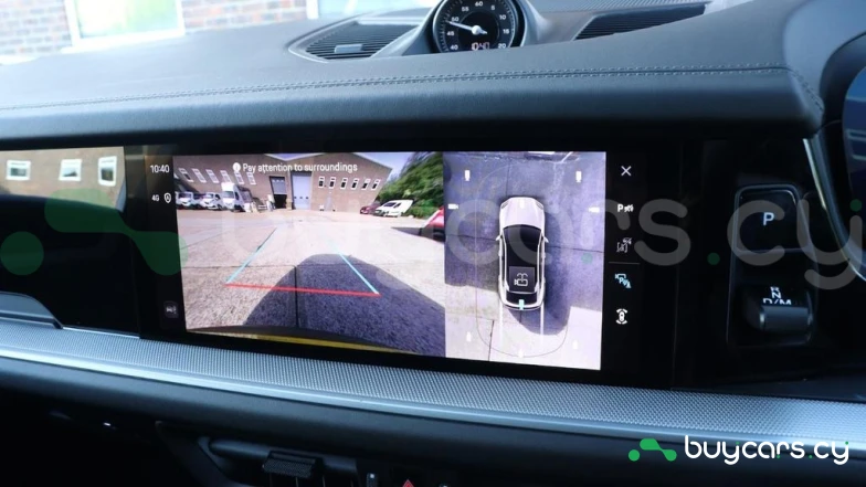 Porsche Cayenne Серый