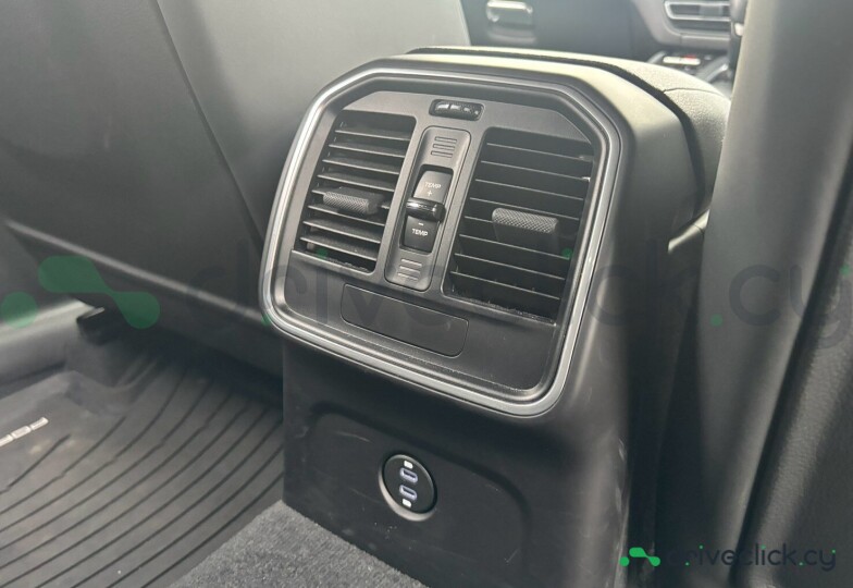 Porsche Macan Белый