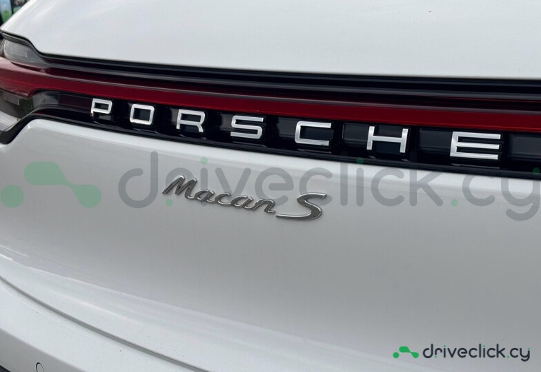 Porsche Macan Белый