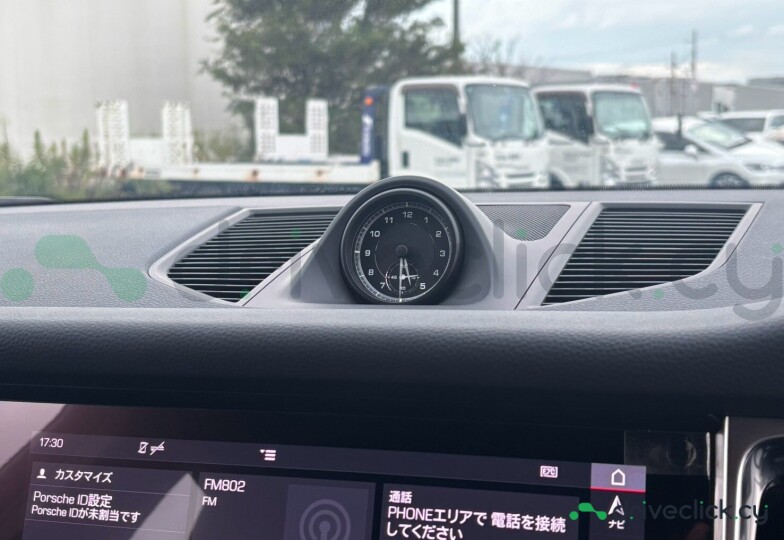 Porsche Macan Белый