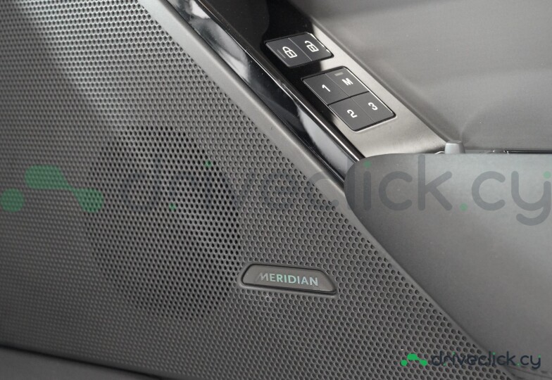 Land Rover Range Rover Velar Grey