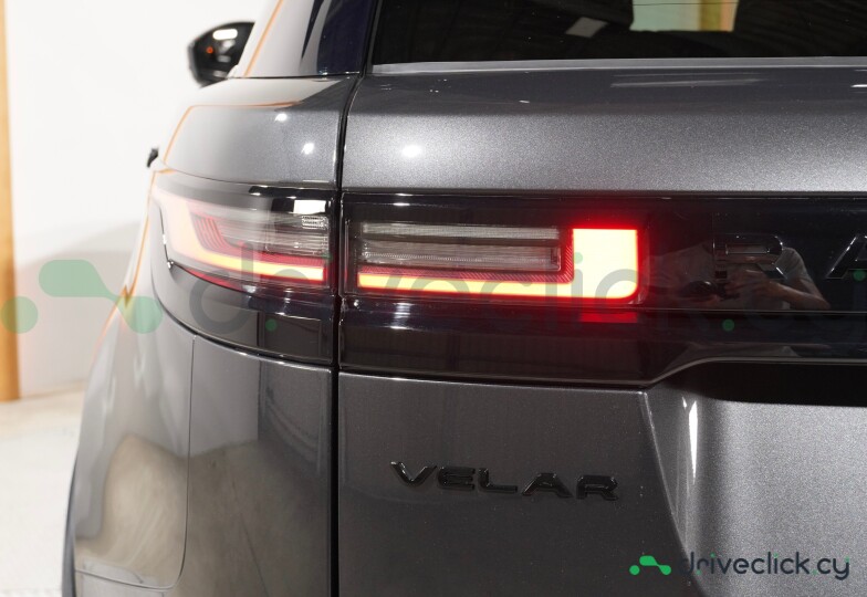 Land Rover Range Rover Velar Grey