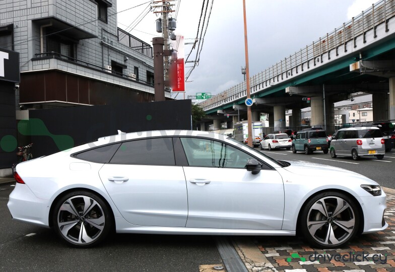 Audi A7 Серый