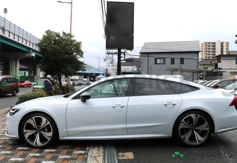 Audi A7 Серый