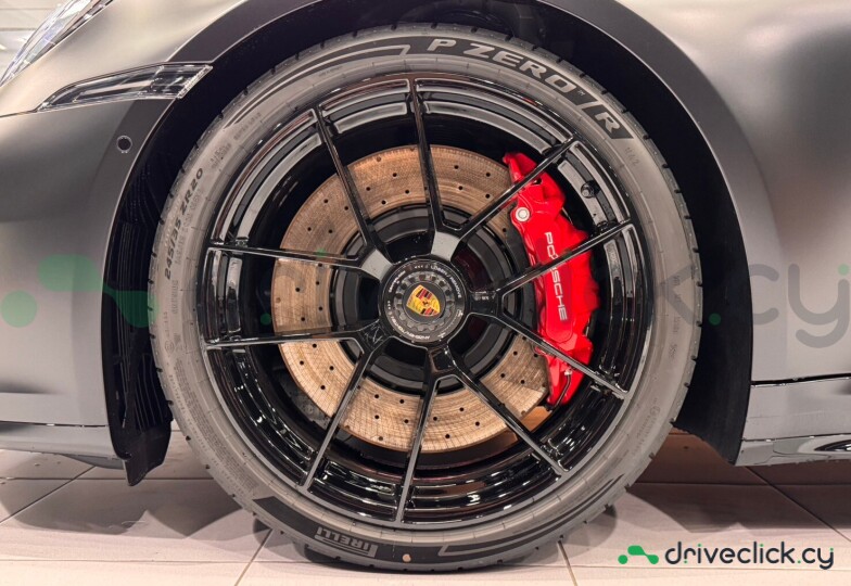 Porsche 911 Black