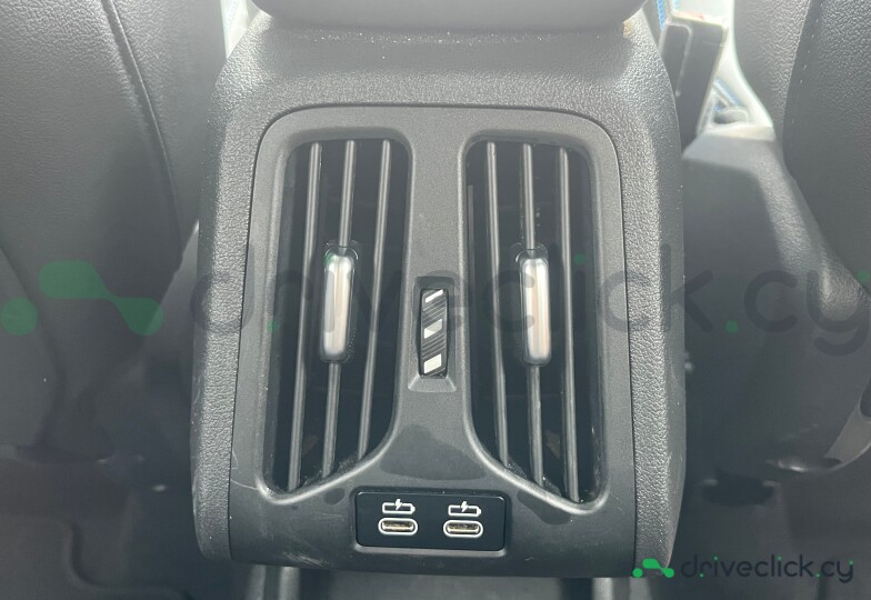 BMW X1 Green