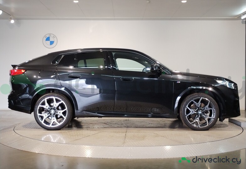 BMW X2 Черный
